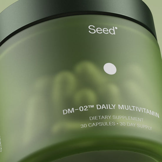 DM-02 Daily Multivitamin jar spinning and rotating